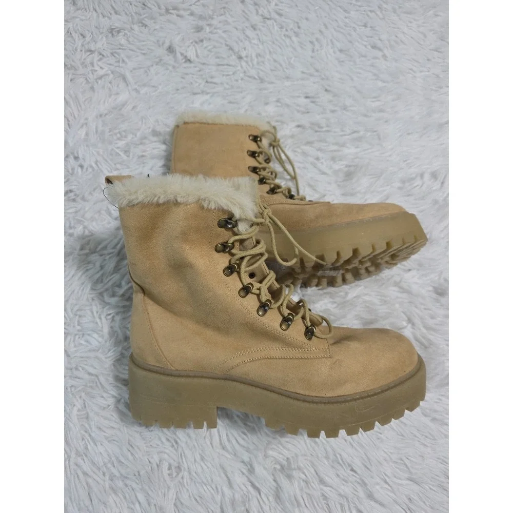 Forever 21 Beige boots women size 10 With Tags Faux‎ Fur Winter Casual Suede